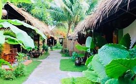 Under The Coconut Tree Hoi An Homestay
